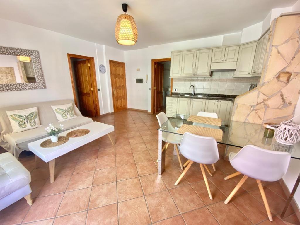 Casa Blanca , Nahe Am Strand , Wifi Frei Гиа-де-Исора Экстерьер фото